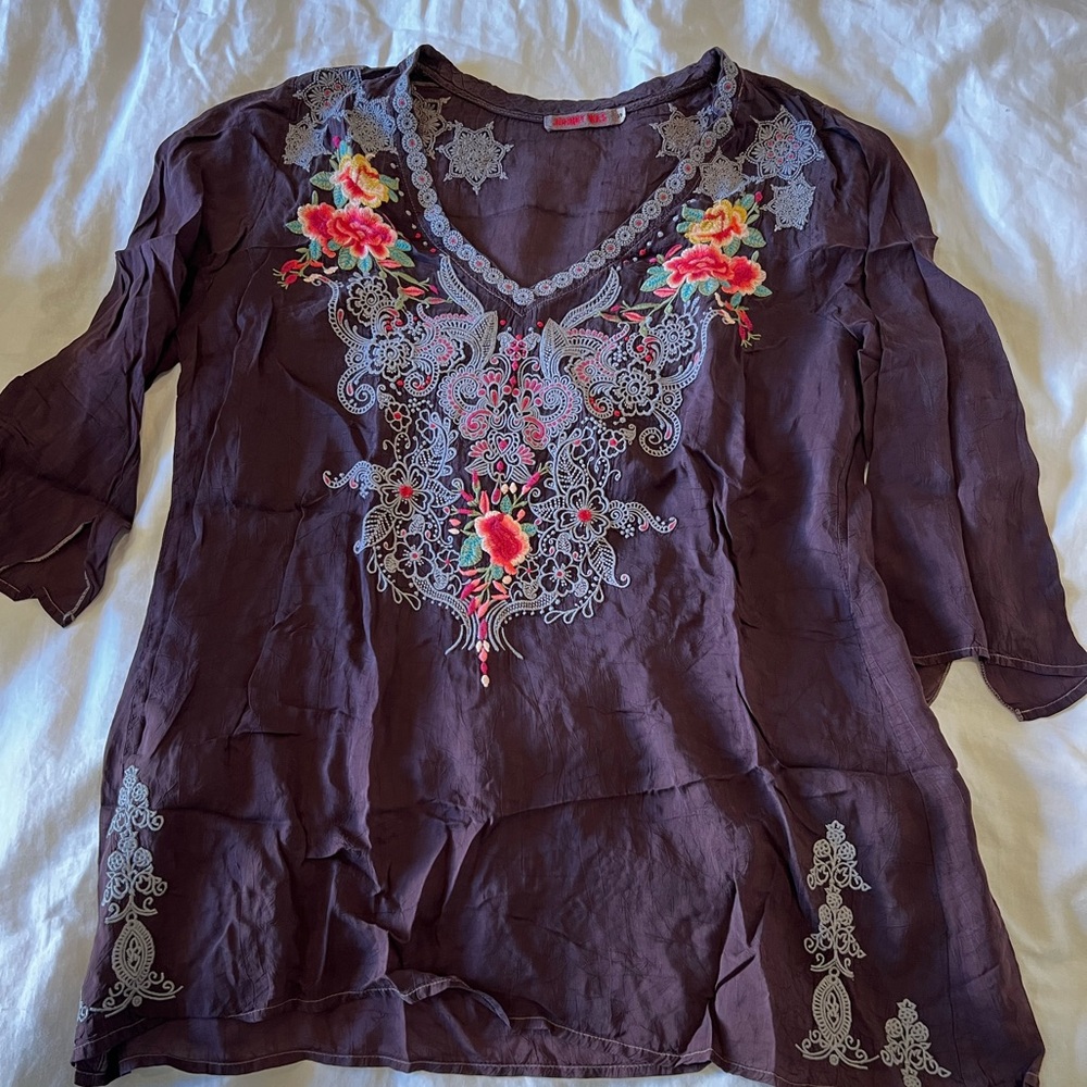 Elegant Johnny Was brown tunic top in size small with red floral embroidery.